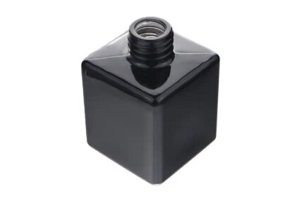 Pudele mājas smaržām, kubs, MELNS spīdīgs 100 ml Pudele mājas smaržām, kubs, MELNS spīdīgs 100 ml