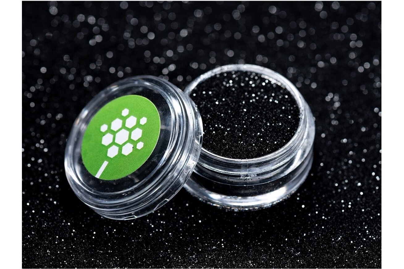 Kosmētiskie spīdumi Bioglitter™, obsidiāna melni 015 Hex Kosmētiskie spīdumi Bioglitter™, obsidiāna melni 015 Hex