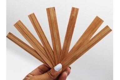 Koka daktis “Crackling Booster Wick .04”, platums 19,1 mm / garums 152,4 mm, ar turētājiem