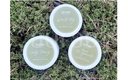 Soy Wax Candle "Lady Peony" 2